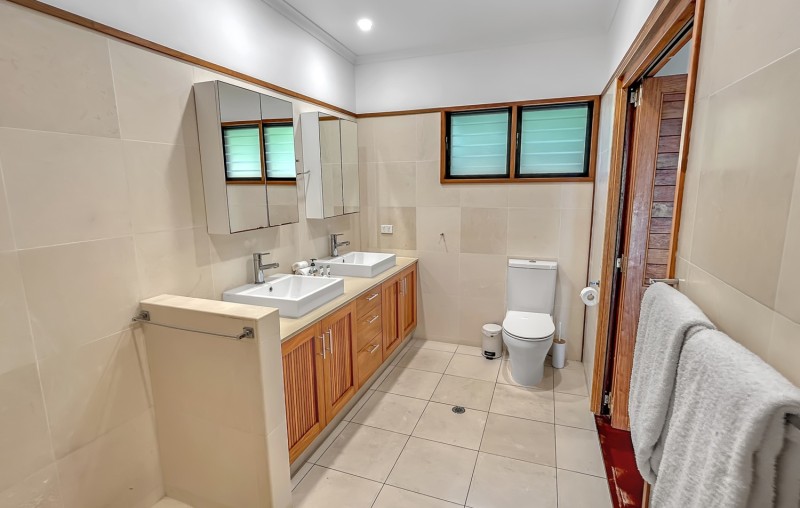 b7bbf7af9d10c2bb5bbc6ed1b2e0bc7a8da19569