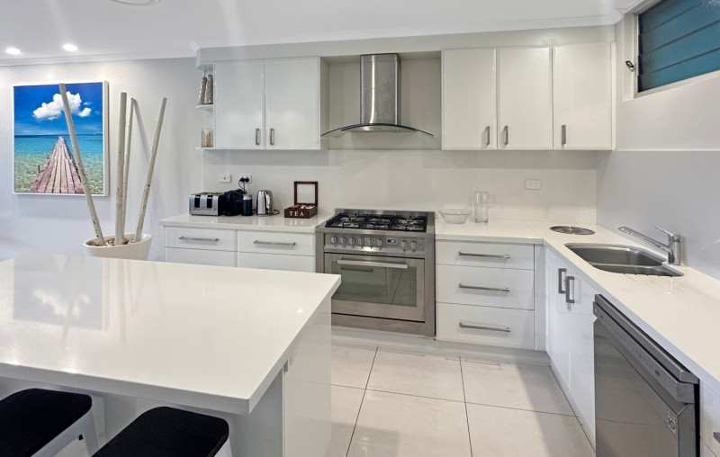 f2bf8e7db7de58f76c1db9caf251f2ccfc853b27