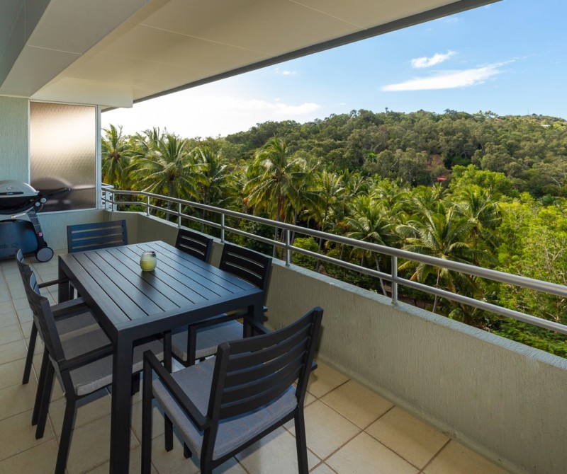 Poinciana 205 HR 0002