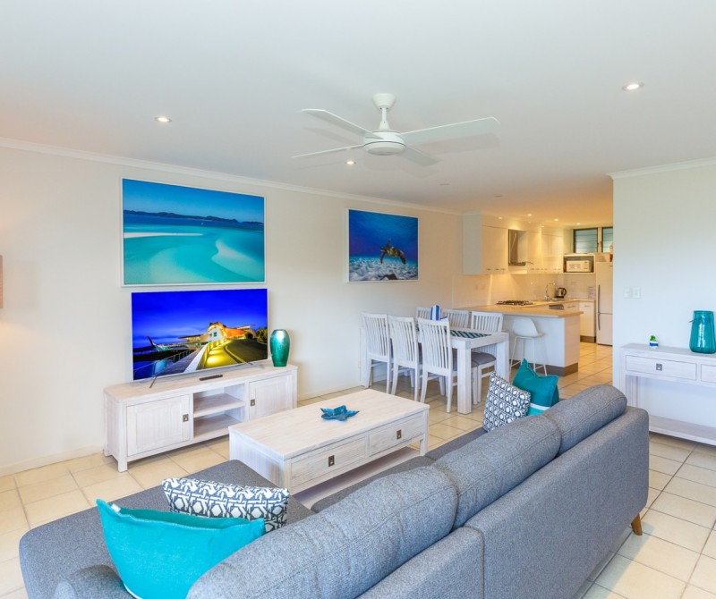 Poinciana 205 HR 0006