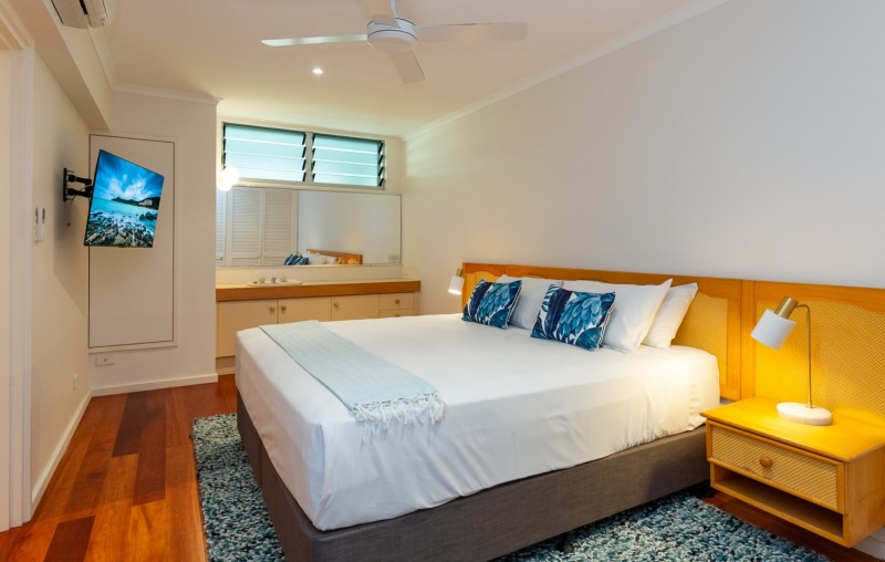 Poinciana 205 HR 0007