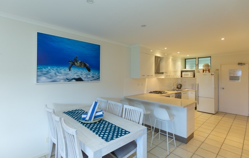 Poinciana 205 HR 0017