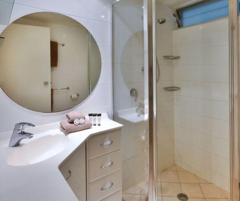 P107 bathroomv1 s