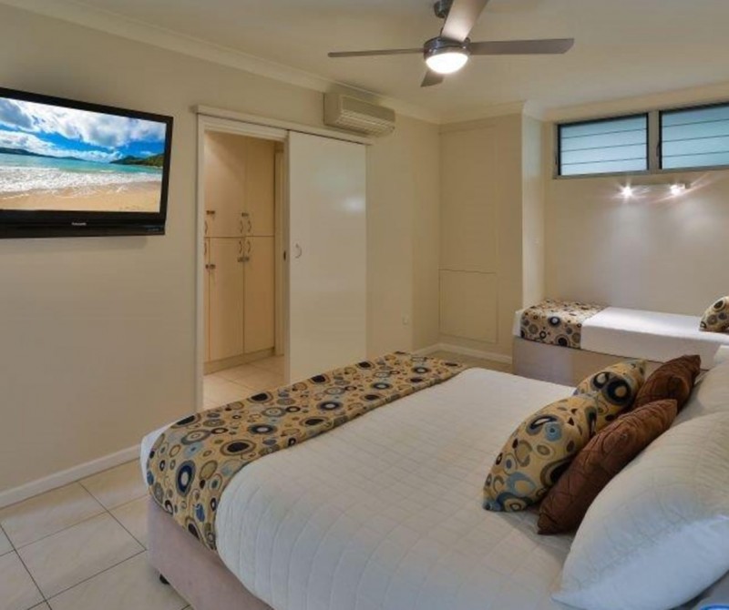 P107 masterbedroomv1 s