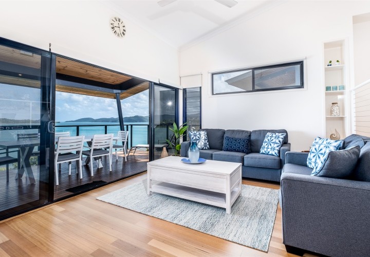 Shorelines 28 HR 0007