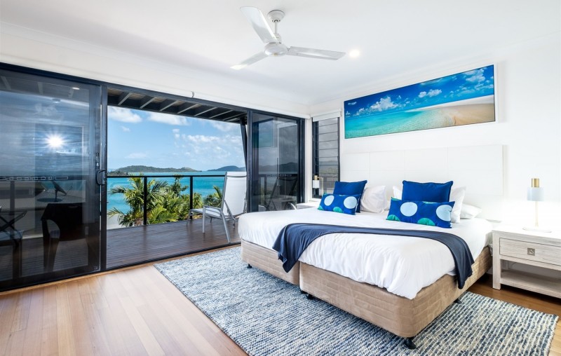 Shorelines 28 HR 0022